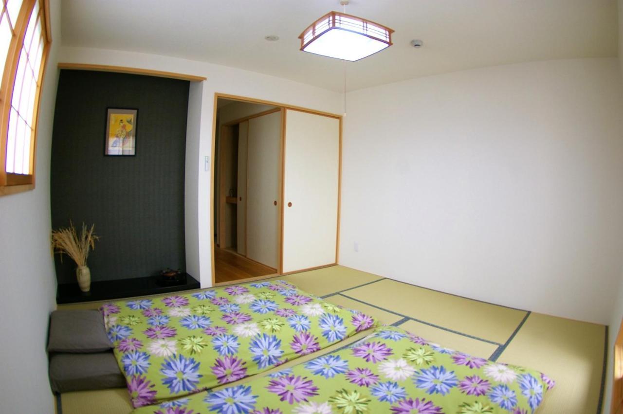 Vegan Minshuku Sanbiki Neko Hotel Quioto Exterior foto